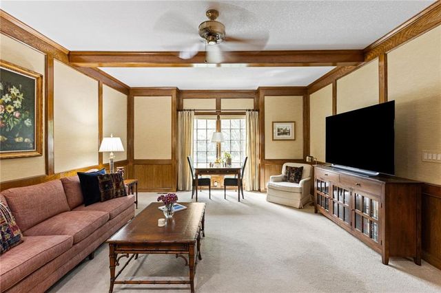 12912 Rosewood Street, Leawood, KS 66209