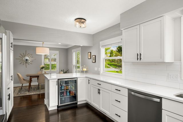 1764 Bohland Avenue, Saint Paul, MN 55116