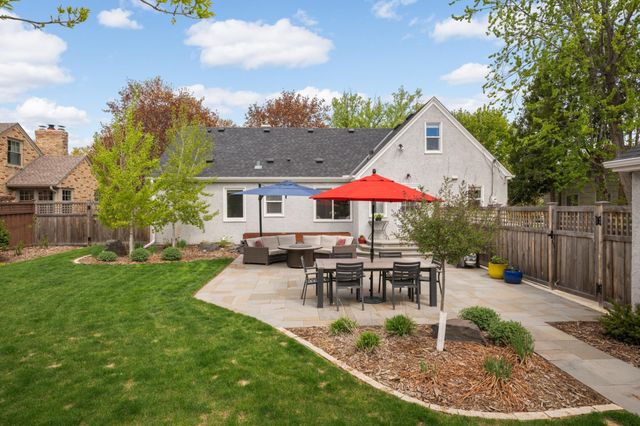 1764 Bohland Avenue, Saint Paul, MN 55116