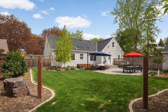 1764 Bohland Avenue, Saint Paul, MN 55116