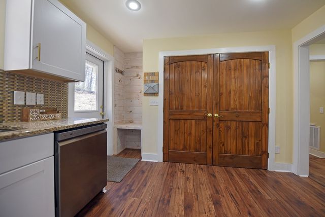 1746 Settlement Road, Young Harris, GA 30512