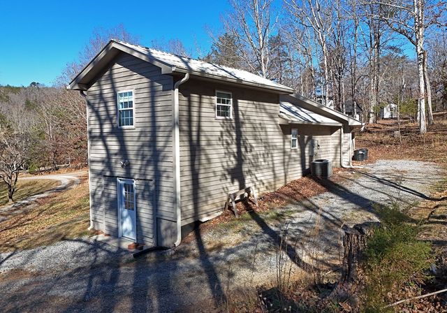 1746 Settlement Road, Young Harris, GA 30512