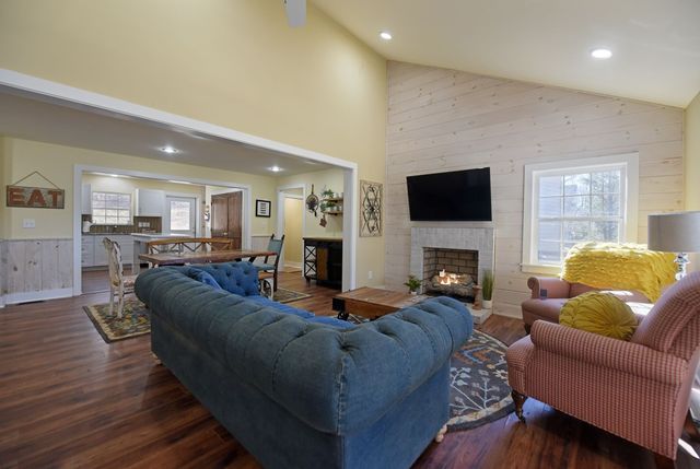 1746 Settlement Road, Young Harris, GA 30512