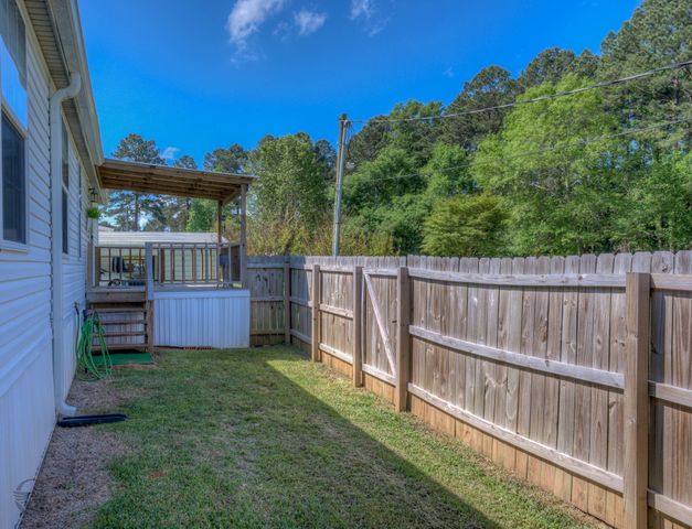 8384 Sophie Lane, Greenwood, LA 71033