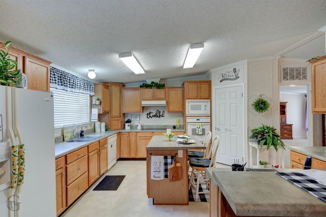 8384 Sophie Lane, Greenwood, LA 71033
