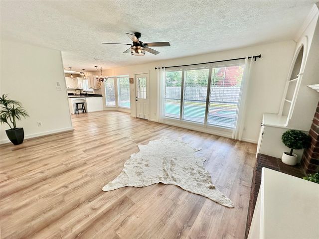 1901 Palo Duro Street, Friendswood, TX 77546