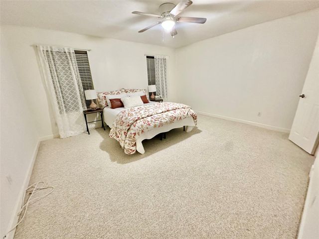 1901 Palo Duro Street, Friendswood, TX 77546