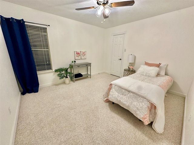 1901 Palo Duro Street, Friendswood, TX 77546