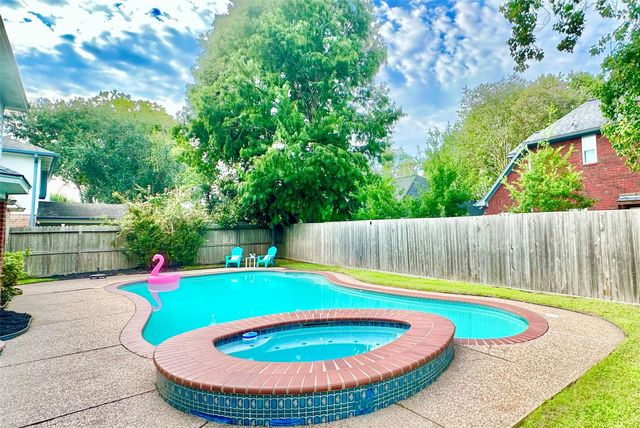 1901 Palo Duro Street, Friendswood, TX 77546