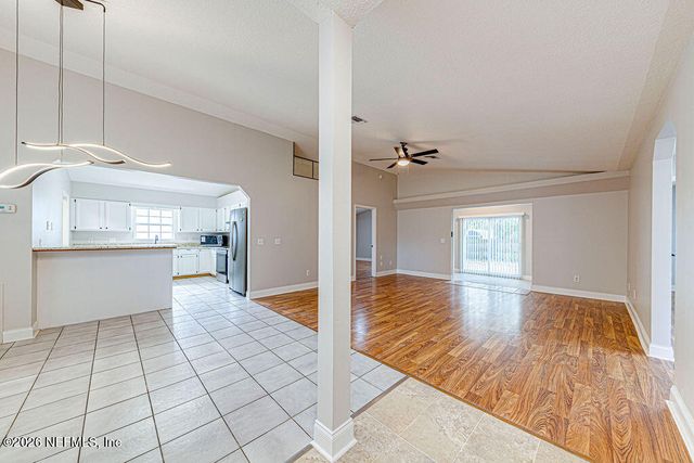 40021 PARKINSONIA Street, Lady Lake, FL 32159