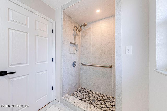 40021 PARKINSONIA Street, Lady Lake, FL 32159