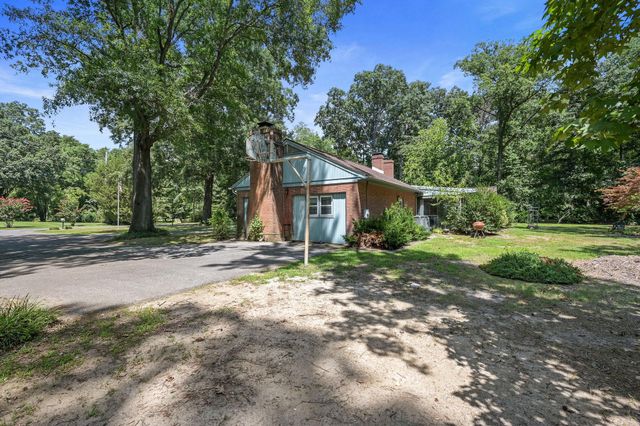 112 FOX HALL, Dover, DE 19904