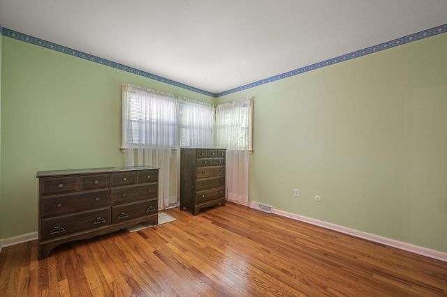 112 FOX HALL, Dover, DE 19904