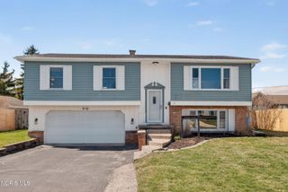 1005 Farmington Road, Maumee, OH 43537