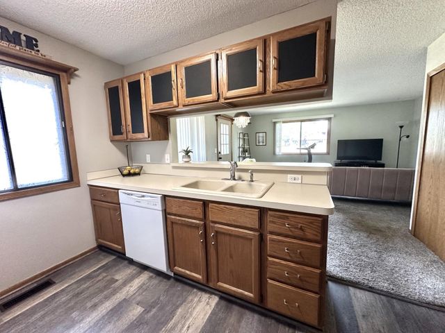 79 126th Lane NW, Coon Rapids, MN 55448