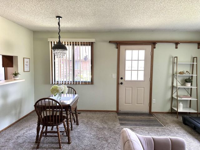 79 126th Lane NW, Coon Rapids, MN 55448
