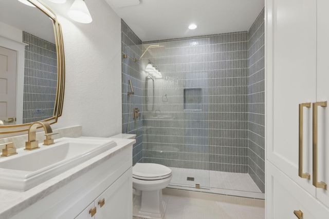 6905 Rudi CV, Austin, TX 78759