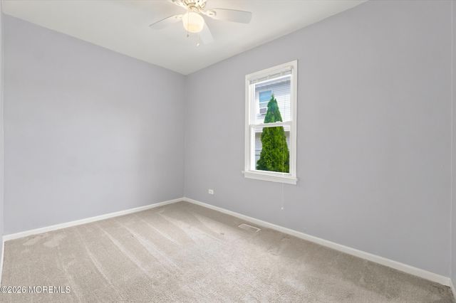 42 Center Avenue, Leonardo, NJ 07737