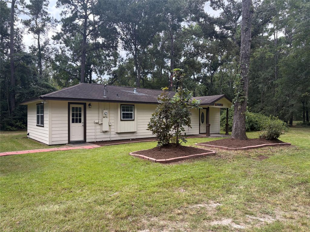 14525 Chapperal Pipeline Road A, Conroe, TX 77302