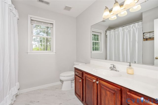 6962 Cory Lee Ct, Mechanicsville, VA 23111