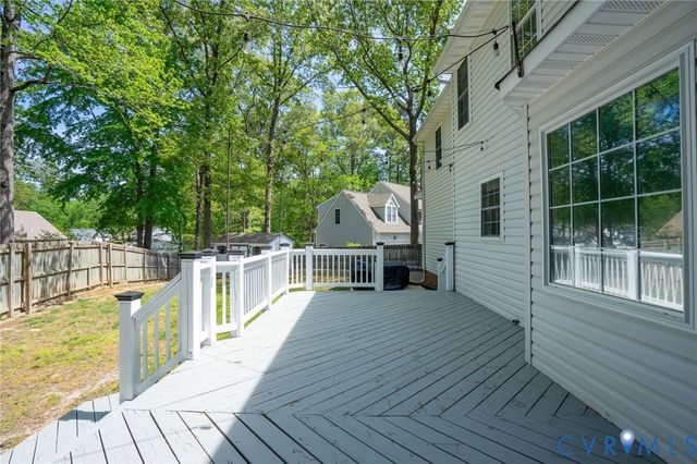 6962 Cory Lee Ct, Mechanicsville, VA 23111