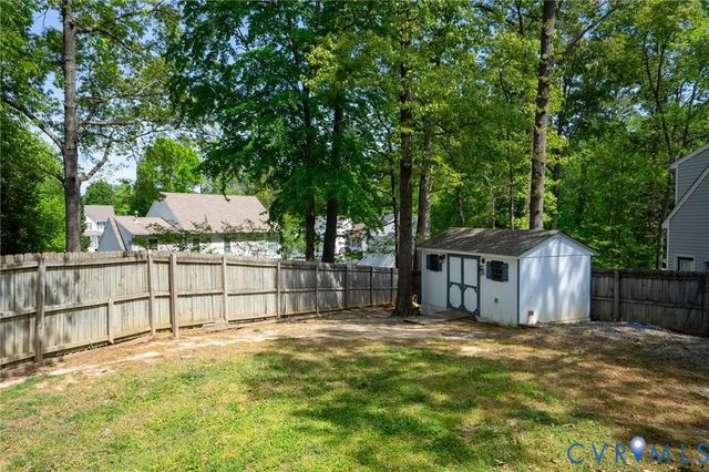 6962 Cory Lee Ct, Mechanicsville, VA 23111