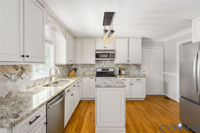 6962 Cory Lee Ct, Mechanicsville, VA 23111