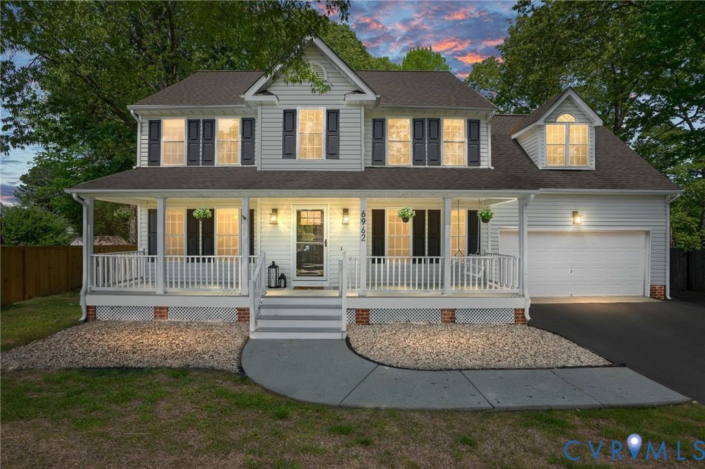 6962 Cory Lee Ct, Mechanicsville, VA 23111