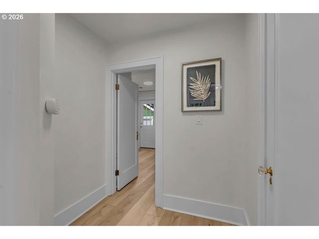 7824 Se YAMHILL St, Portland, OR 97215