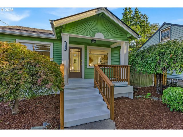 7824 Se YAMHILL St, Portland, OR 97215