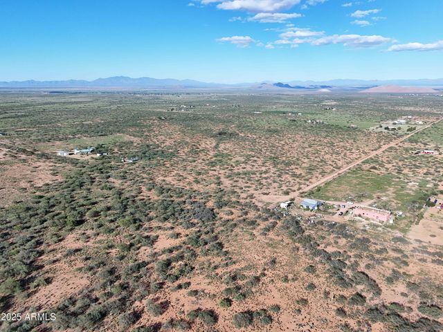 0 E Devon -- 24, Pearce, AZ 85625