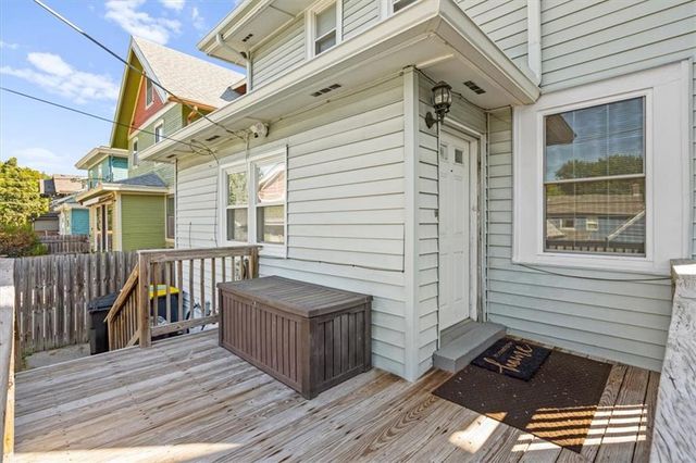 3210 Summit Street, Kansas City, MO 64111