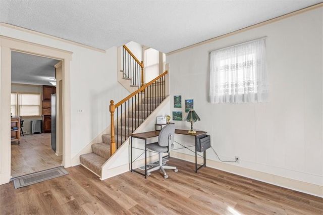 3210 Summit Street, Kansas City, MO 64111