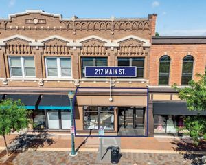217 Main Street, Cedar Falls, IA 50613