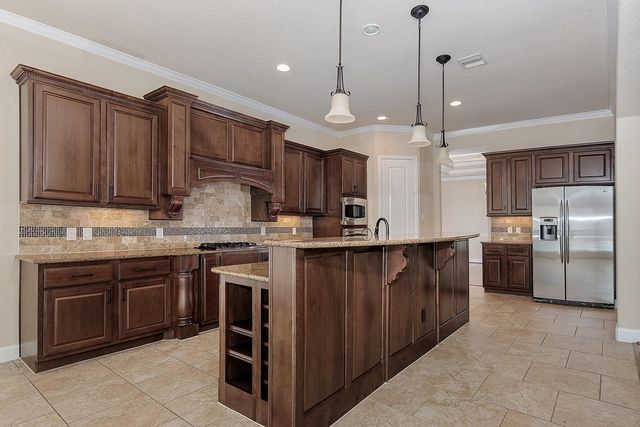 7 Prism Point Place, The Woodlands, TX 77389