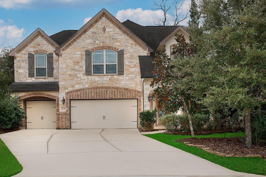 7 Prism Point Place, The Woodlands, TX 77389