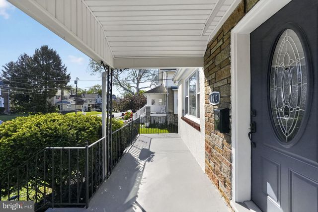 110 MCCORMICK AVE, Ridley Park, PA 19078