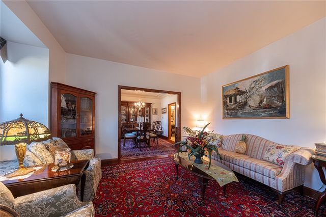 6411 Ten Point Cir, Level Green, PA 15085