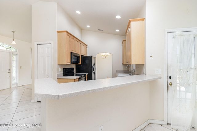 449 Brookdale Avenue NE, Palm Bay, FL 32907