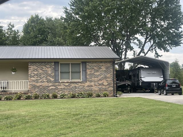103 Lisa Cir, Winchester, TN 37398