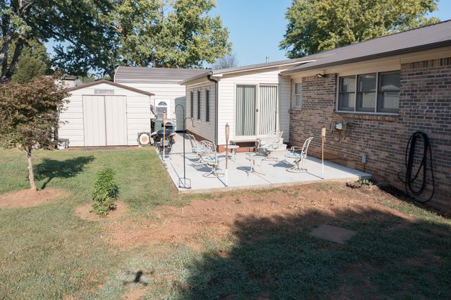 103 Lisa Cir, Winchester, TN 37398