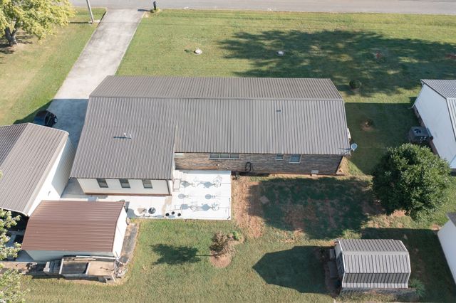 103 Lisa Cir, Winchester, TN 37398