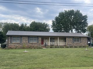 103 Lisa Cir, Winchester, TN 37398