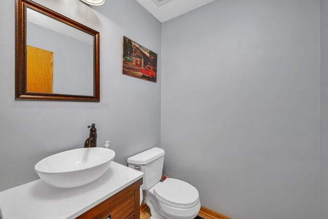 24450 Arrowhead Drive, Manhattan, IL 60442