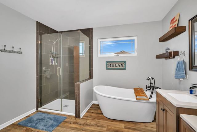 24450 Arrowhead Drive, Manhattan, IL 60442