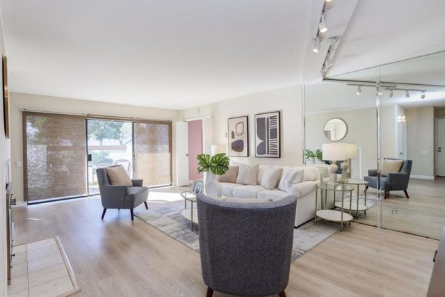 865 Balboa Lane, Foster City, CA 94404