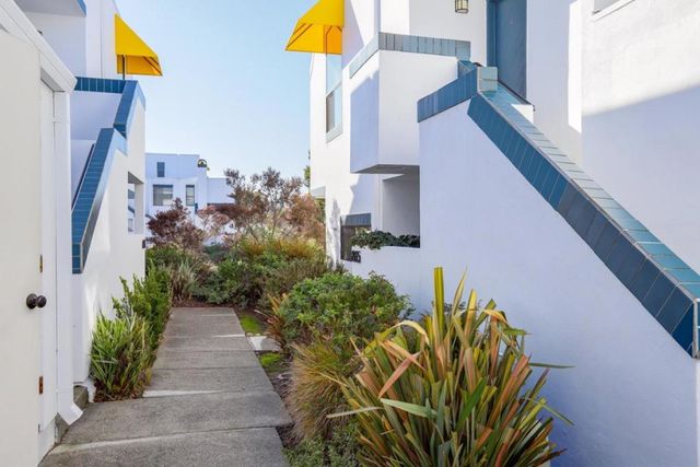 865 Balboa Lane, Foster City, CA 94404