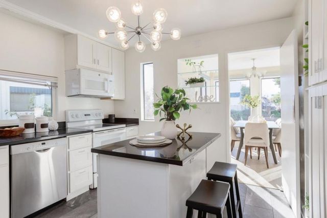 865 Balboa Lane, Foster City, CA 94404