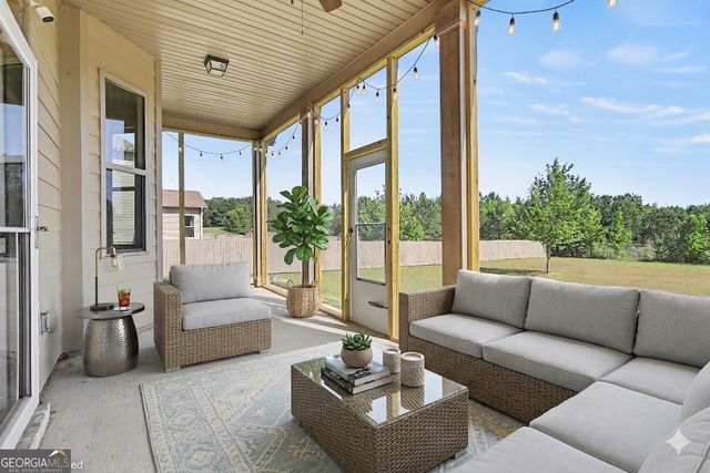 241 Traditions Lane, Hampton, GA 30228
