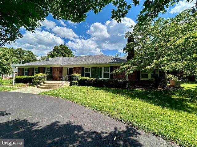 805 ORCHARD WAY, Silver Spring, MD 20904